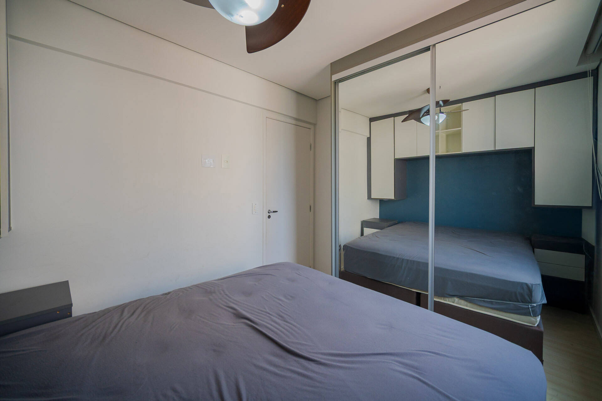 Apartamento à venda com 2 quartos, 57m² - Foto 3