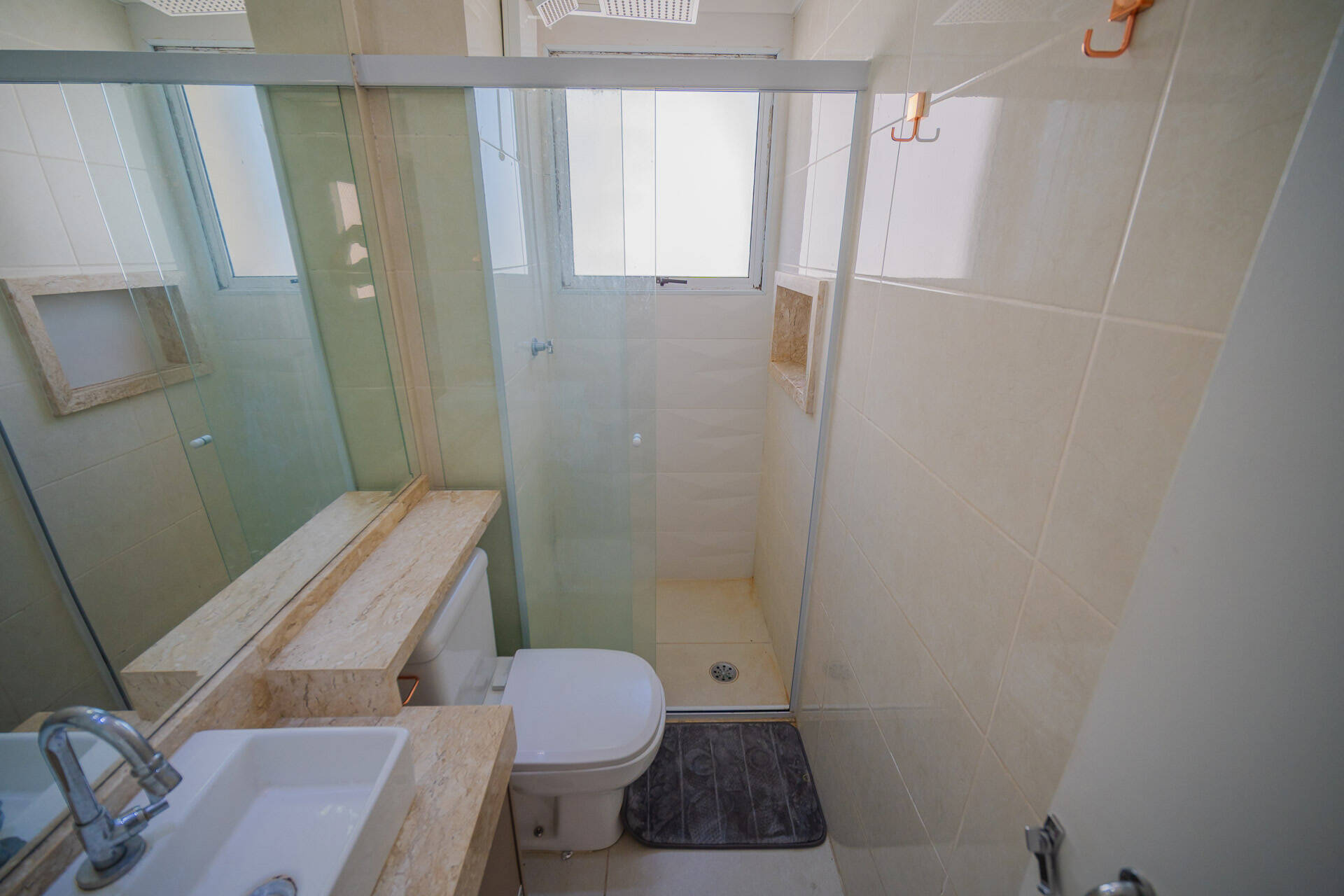 Apartamento à venda com 2 quartos, 57m² - Foto 4
