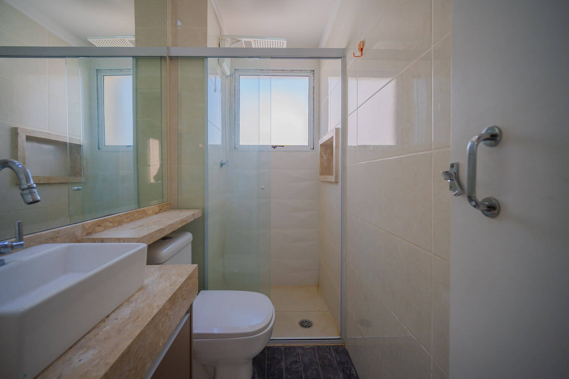 Apartamento à venda com 2 quartos, 57m² - Foto 6