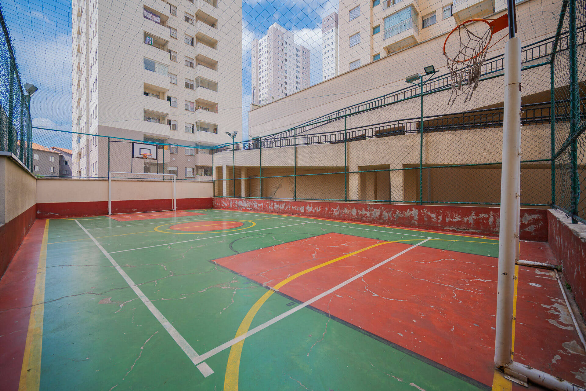 Apartamento à venda com 2 quartos, 57m² - Foto 26