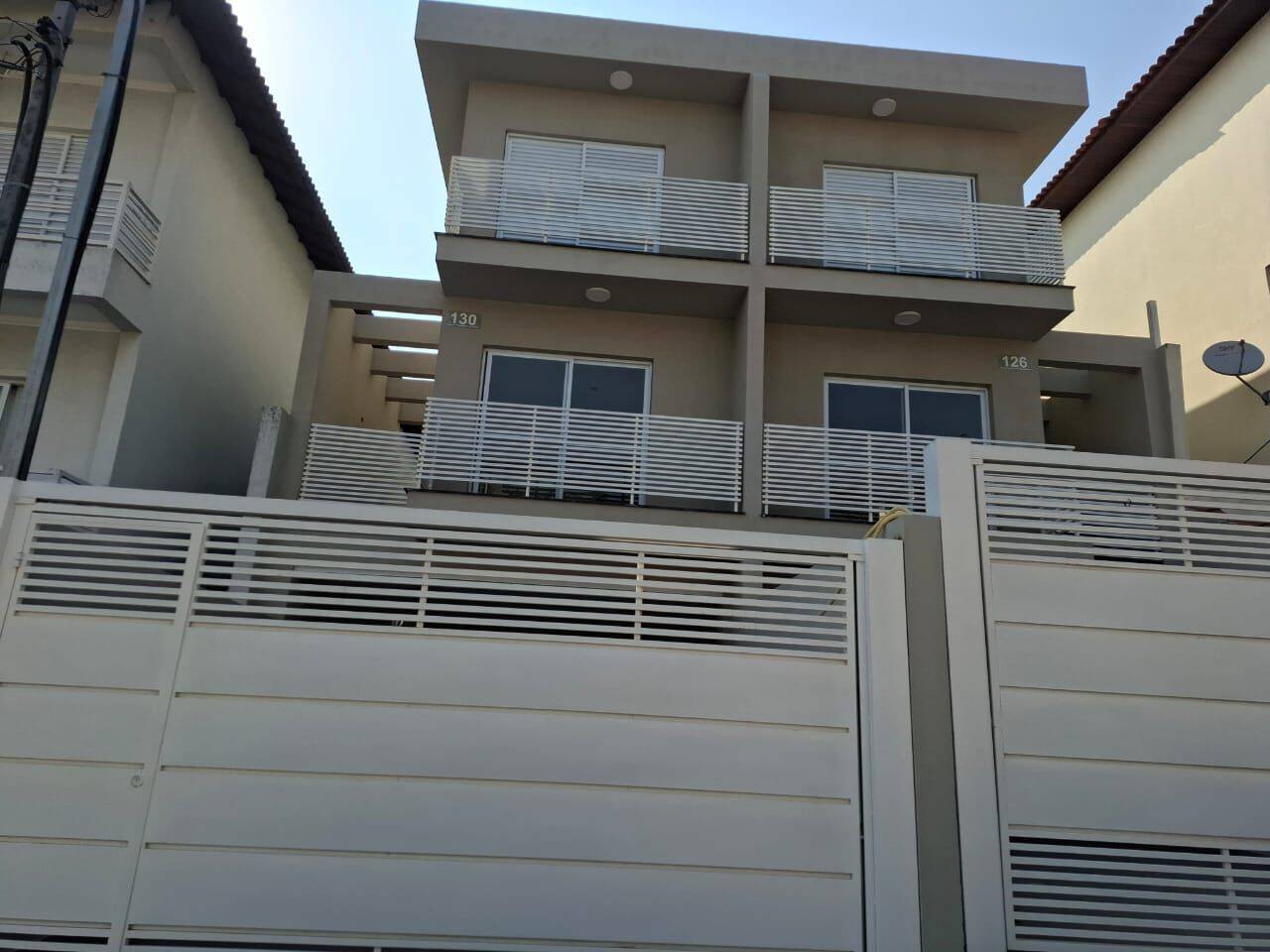 Sobrado à venda com 3 quartos, 152m² - Foto 1