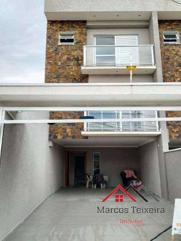 Sobrado, 3 quartos, 208 m² - Foto 1