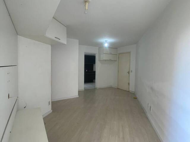 #1049 - Apartamento para Venda em Osasco - SP