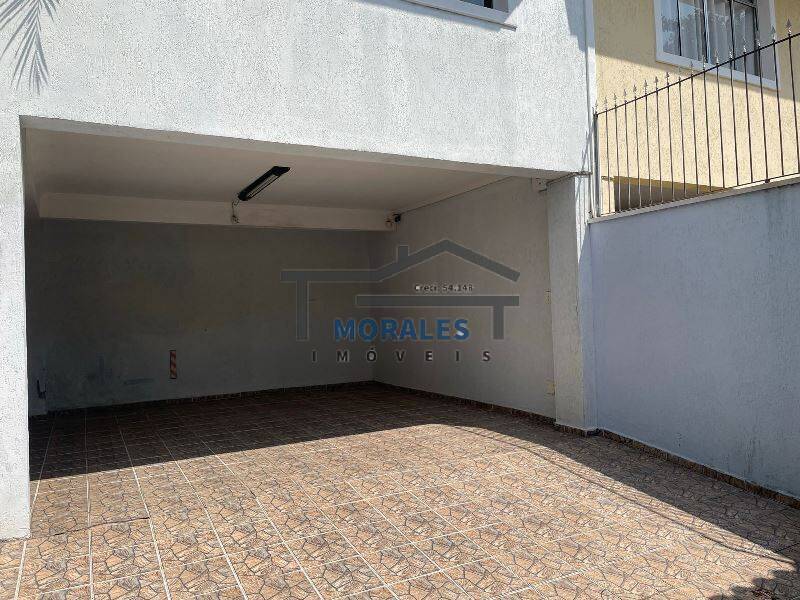 Casa à venda com 3 quartos, 143m² - Foto 4