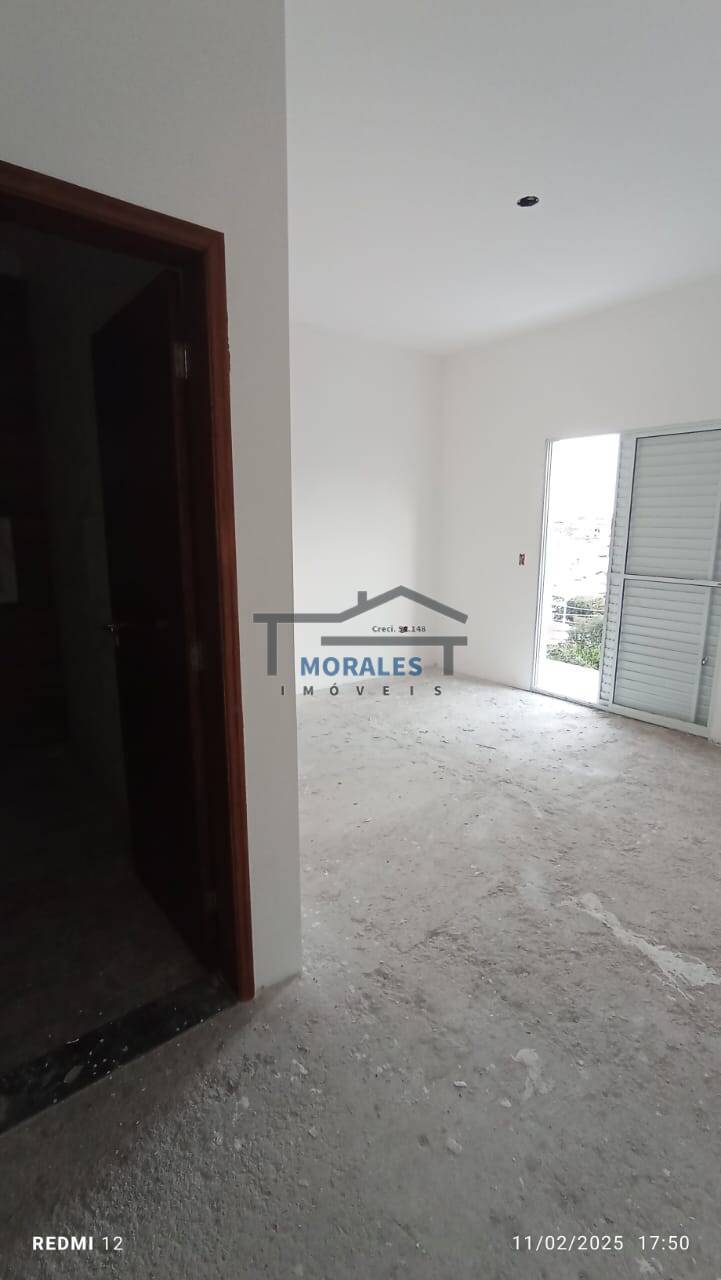 Casa à venda com 3 quartos, 180m² - Foto 13