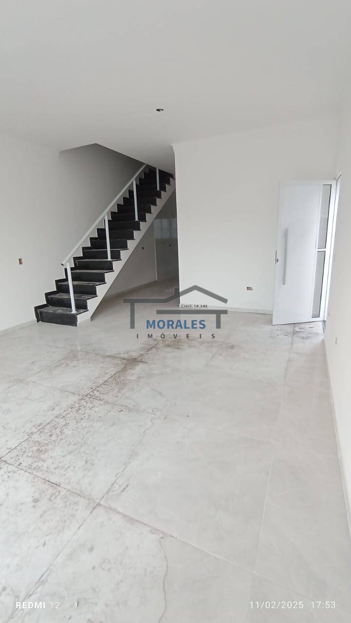 Casa à venda com 3 quartos, 180m² - Foto 9