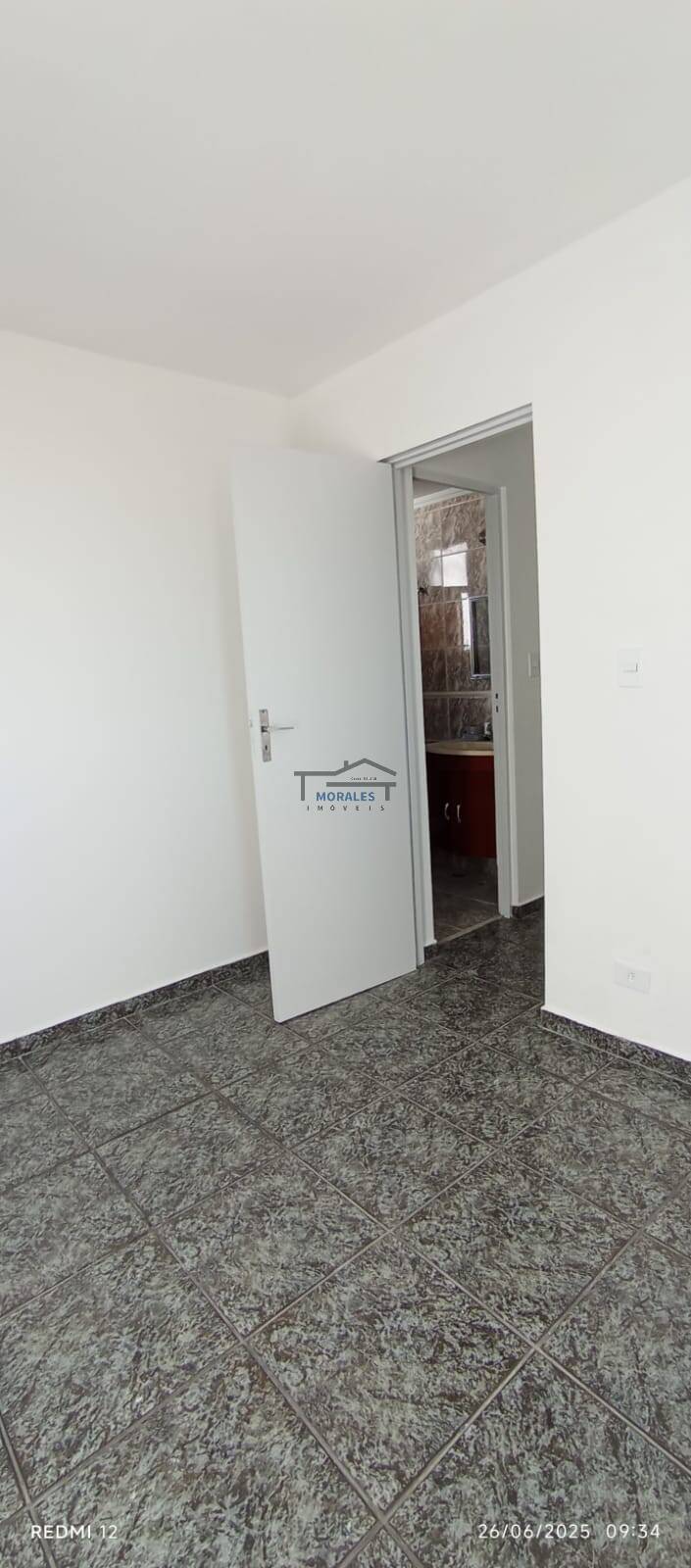 Apartamento à venda com 2 quartos, 52m² - Foto 3