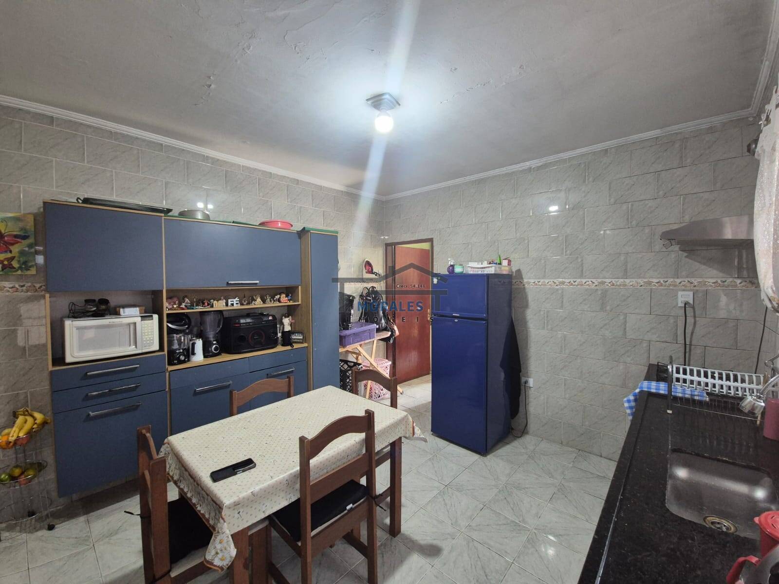 Casa à venda com 1 quarto, 100m² - Foto 6
